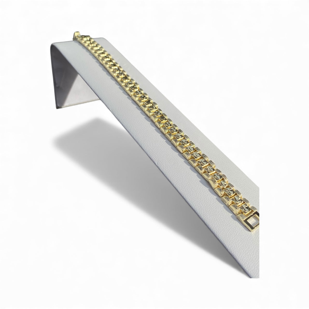 Gold Plated 14 k Thick Bracelet